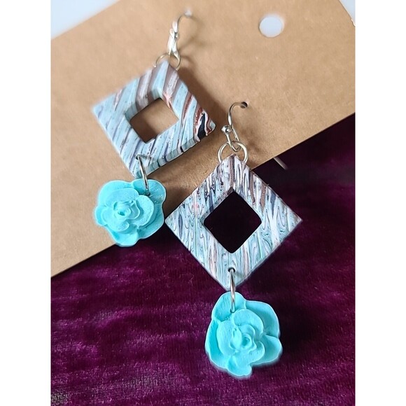 Polymer Clay Floral Dangling Earrings New - Picture 1 of 10